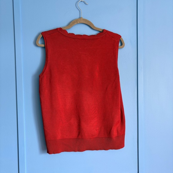 Autumn Red Sleeveless Top w/ Scalloped Collar - Women’s Size XL - Picture 2 of 4